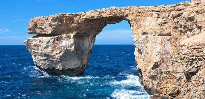 „Fereastra de Azur” din Malta s-a prăbușit, ieri, în mare
